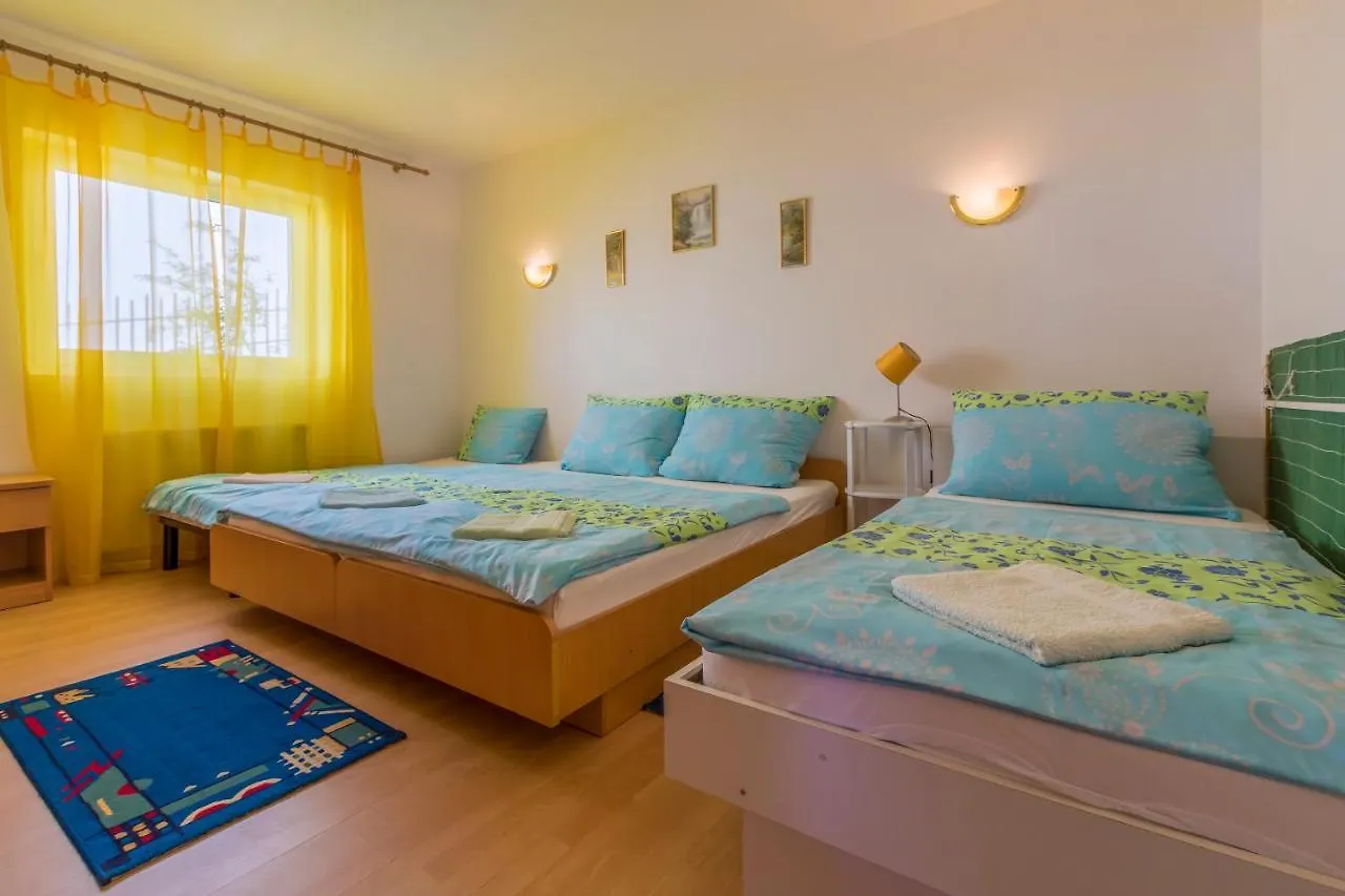 Apartment Apartmani Goga Dramalj